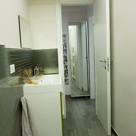 La Casa Dei Fiori Apartment *